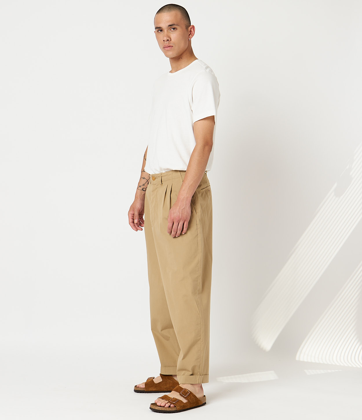Men Merz B. Schwanen PANTS03 pleated-front Pants Khaki | MERZ0895346